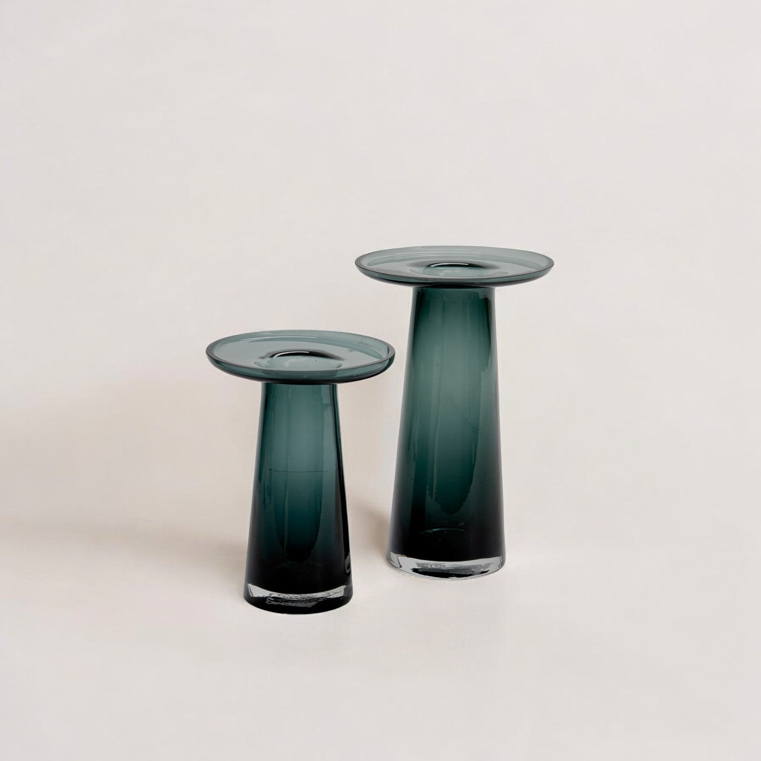 Overlook Vase - Izaria Home