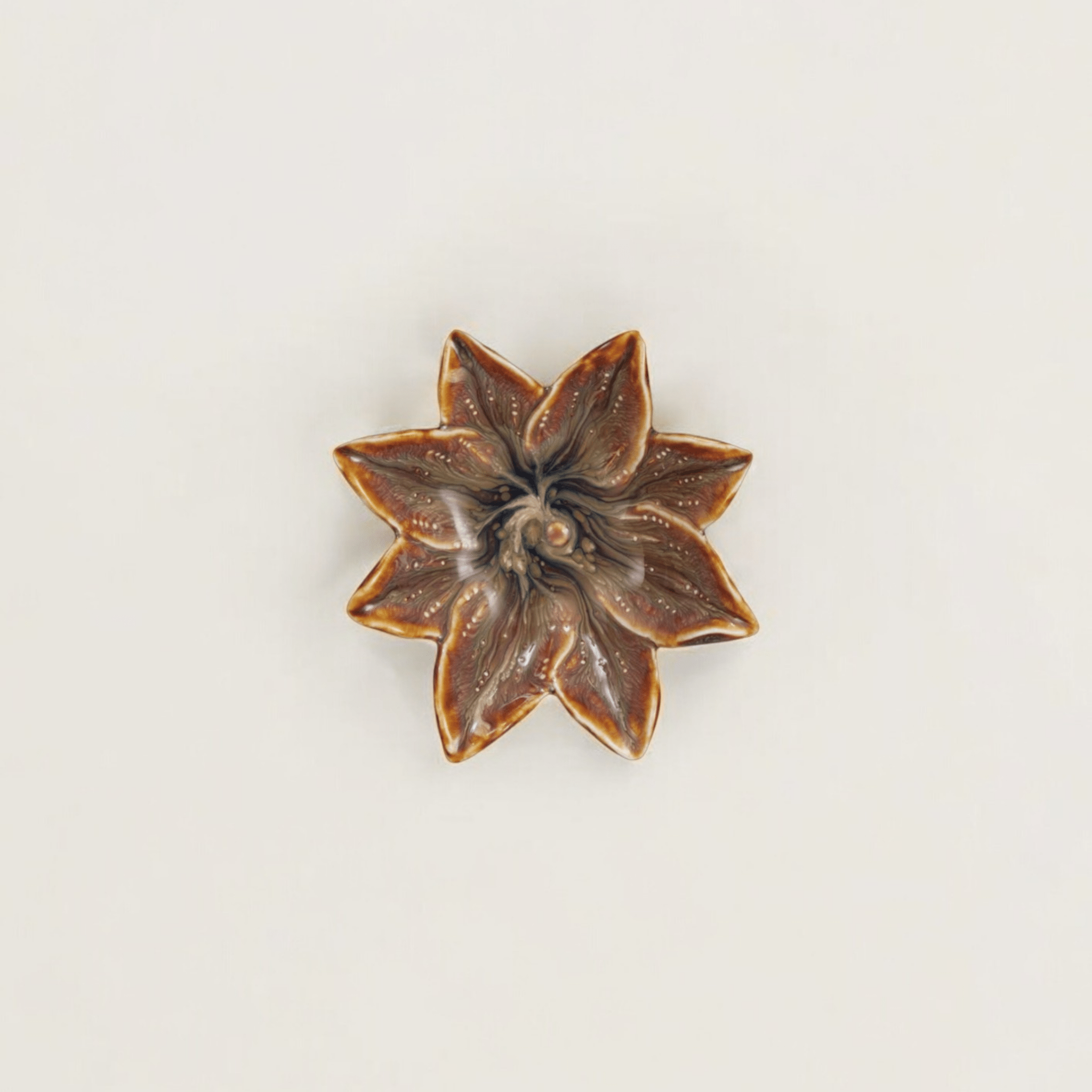 Stoneware Flower - Shaped Dish - Izaria Home