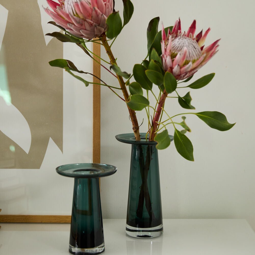 Overlook Vase - Izaria Home